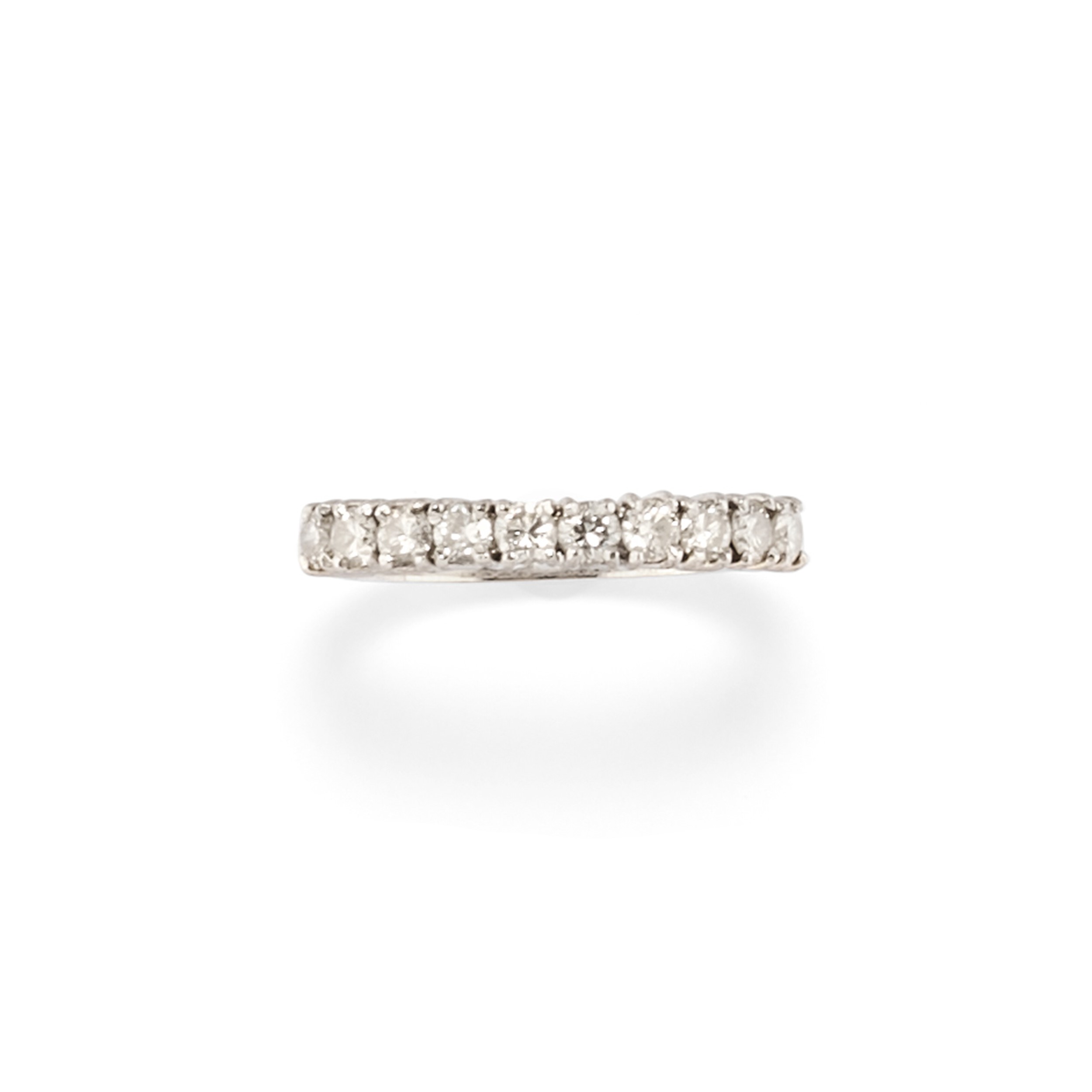 Due anelli in oro bianco 18k con diamanti