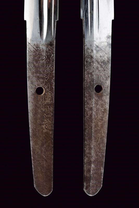 Wakizashi con Firma Fujiwara Kuniyoshi -tsukuru o Koreo