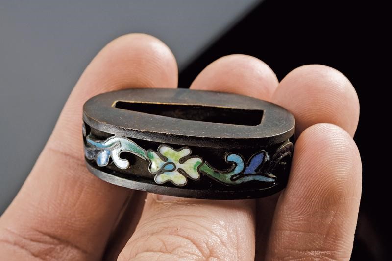 Fuchi e Kashira