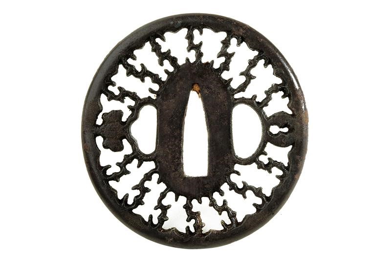 Tsuba Sukashi