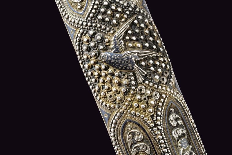 Bel Kindjal in Argento
