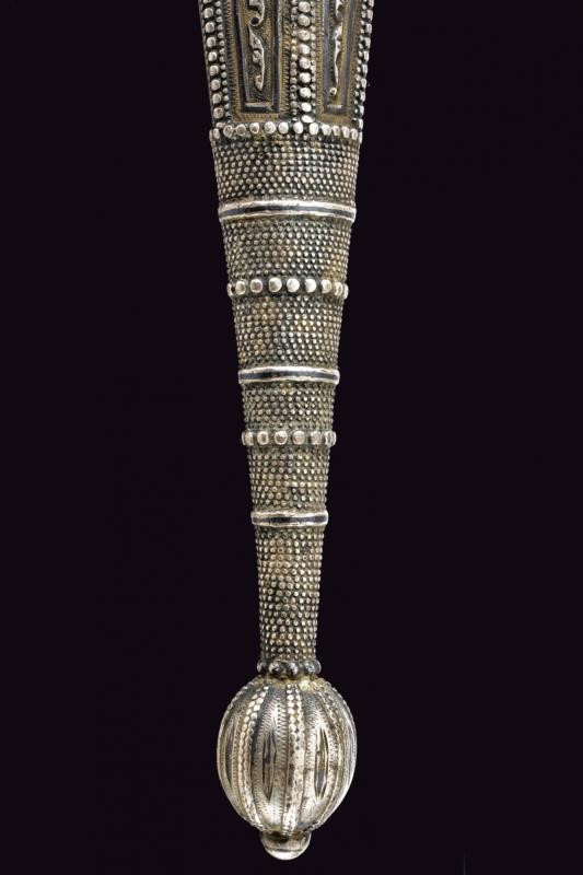 Bel Kindjal in Argento
