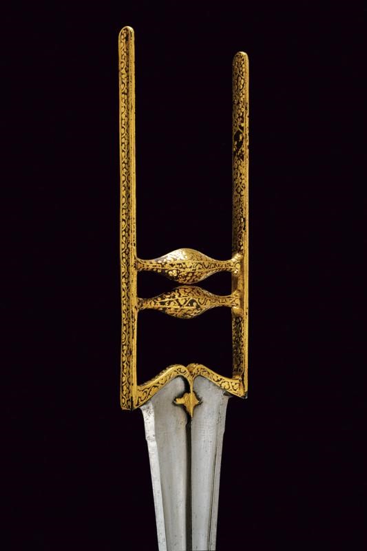 Katar con Fornimento Dorato