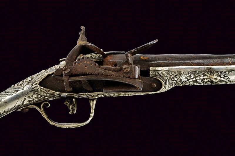 Pistola alla Morlacca a Pietra Focaia con Fornimenti in Argento
