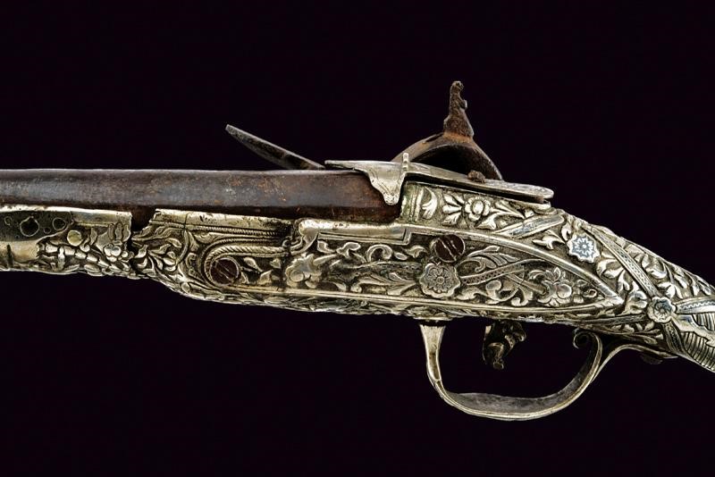 Pistola alla Morlacca a Pietra Focaia con Fornimenti in Argento