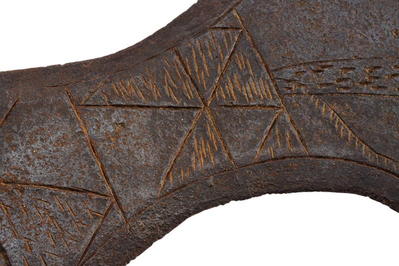 Raro Coltello Cerimoniale dei Momvu