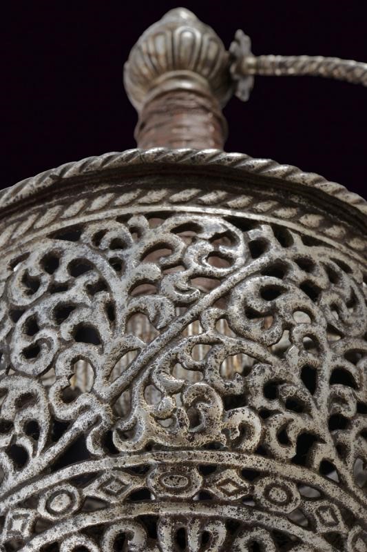 Elegante Spada a Tazza