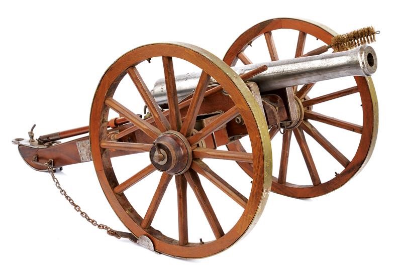 Bel Modello di Cannone