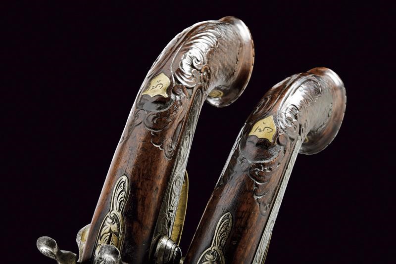 Paio di Rare Pistole a Luminello a Canne Sovrapposte per il Mercato Orientale