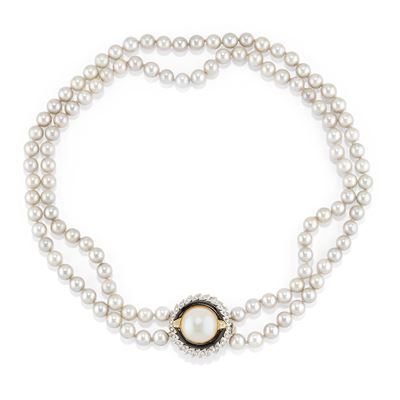 Collana di perle, oro bicolore 18k con chiusura a fiore