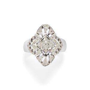 Anello con diamanti