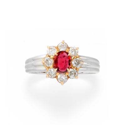 Anello con Rubino