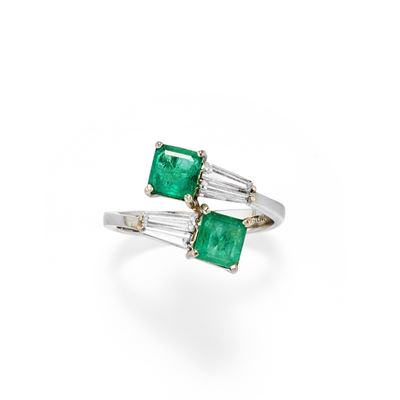 Anello con Smeraldi