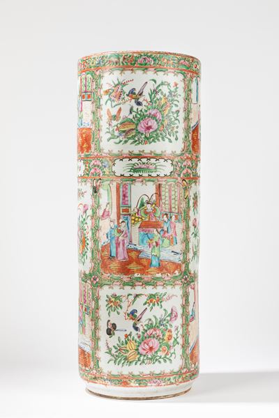 Portaombrelli in porcellana Canton, Cina, fine secolo XIX