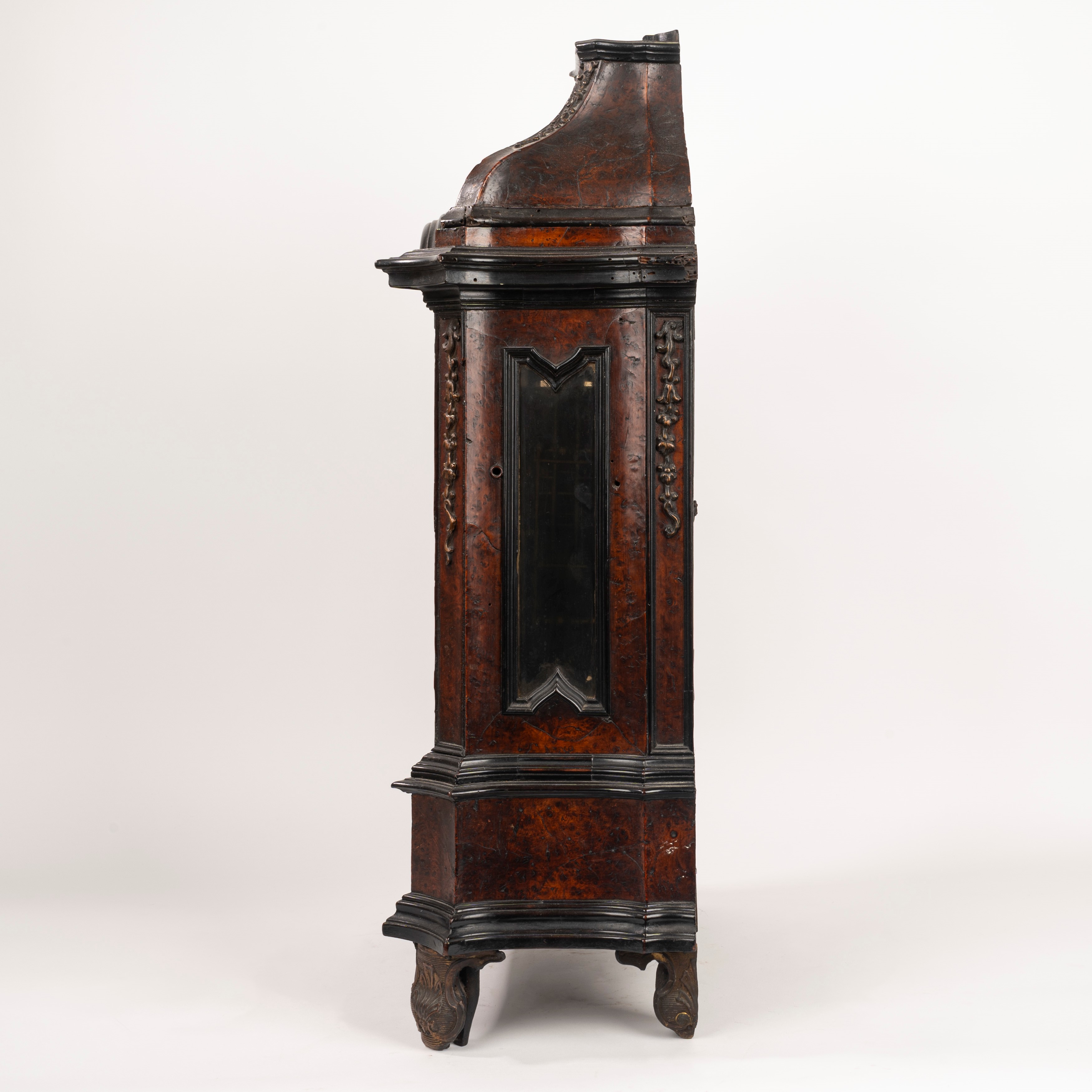Pendola da Tavolo in Radica, Secolo XVIII