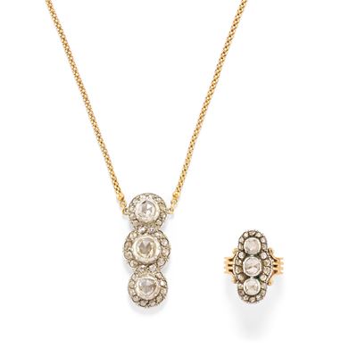 Demi-parure
