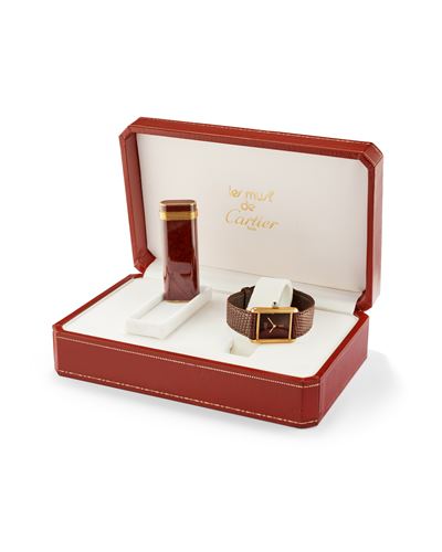 Tank Must De Cartier con Accendino