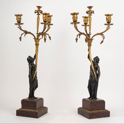Coppia di Candelieri in Bronzo e Marmo, Francia Fine Secolo XVIII - Inizi Secolo XIX