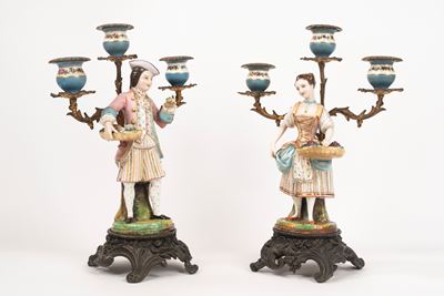 Coppia di Candelabri in Porcellana Policroma e Metallo, Secolo XIX