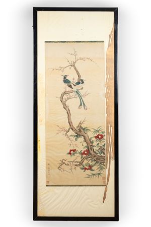 Tavolino da salotto in legno laccato nero con scroll all'interno del piano, Cina secolo XIX