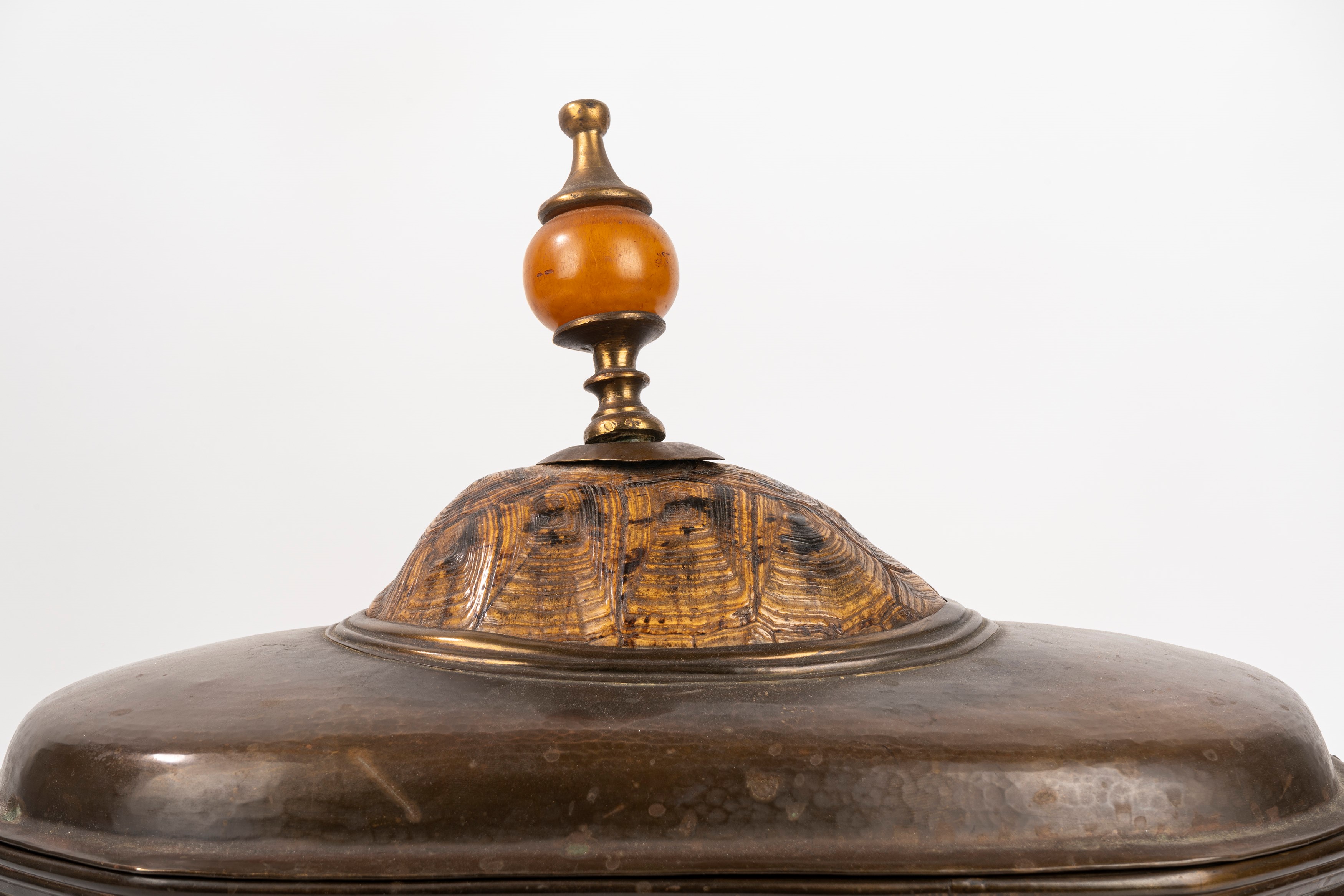 ☼ Contenitore in Ottone con Pomello in Bachelite e Coperchio Rivestito in Tartaruga, Fine Secolo ...