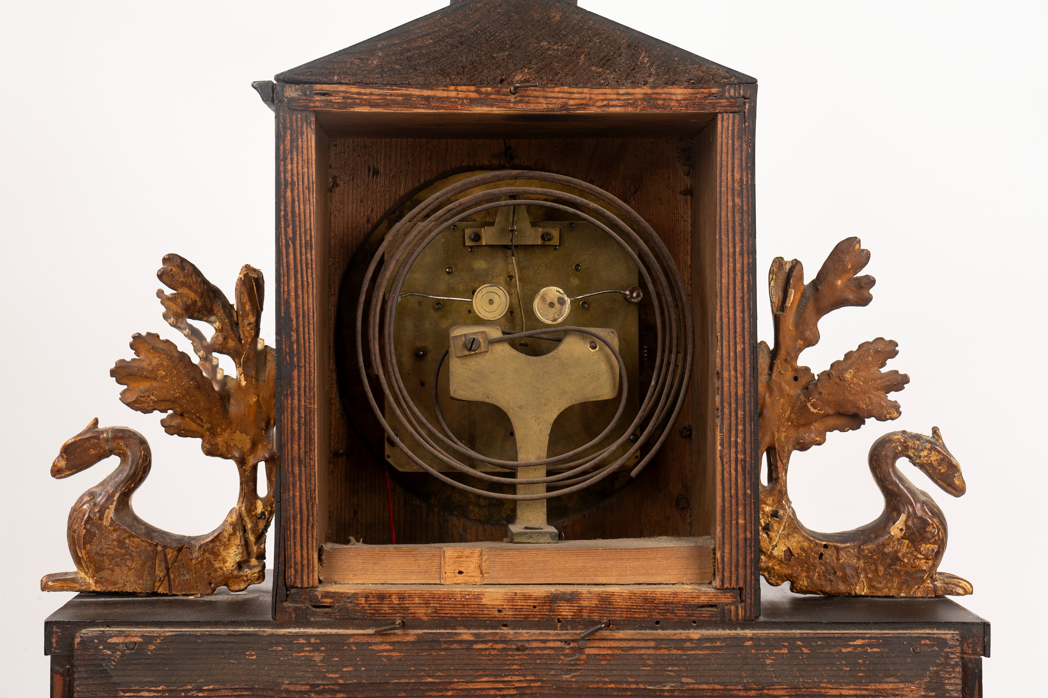 Pendola da Tavolo Biedermeier con Colonne in Alabastro e Applicazioni in Bronzo Dorato, Vienna 18...