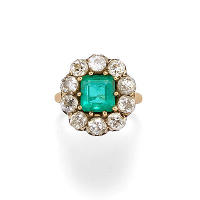 Anello con Smeraldo