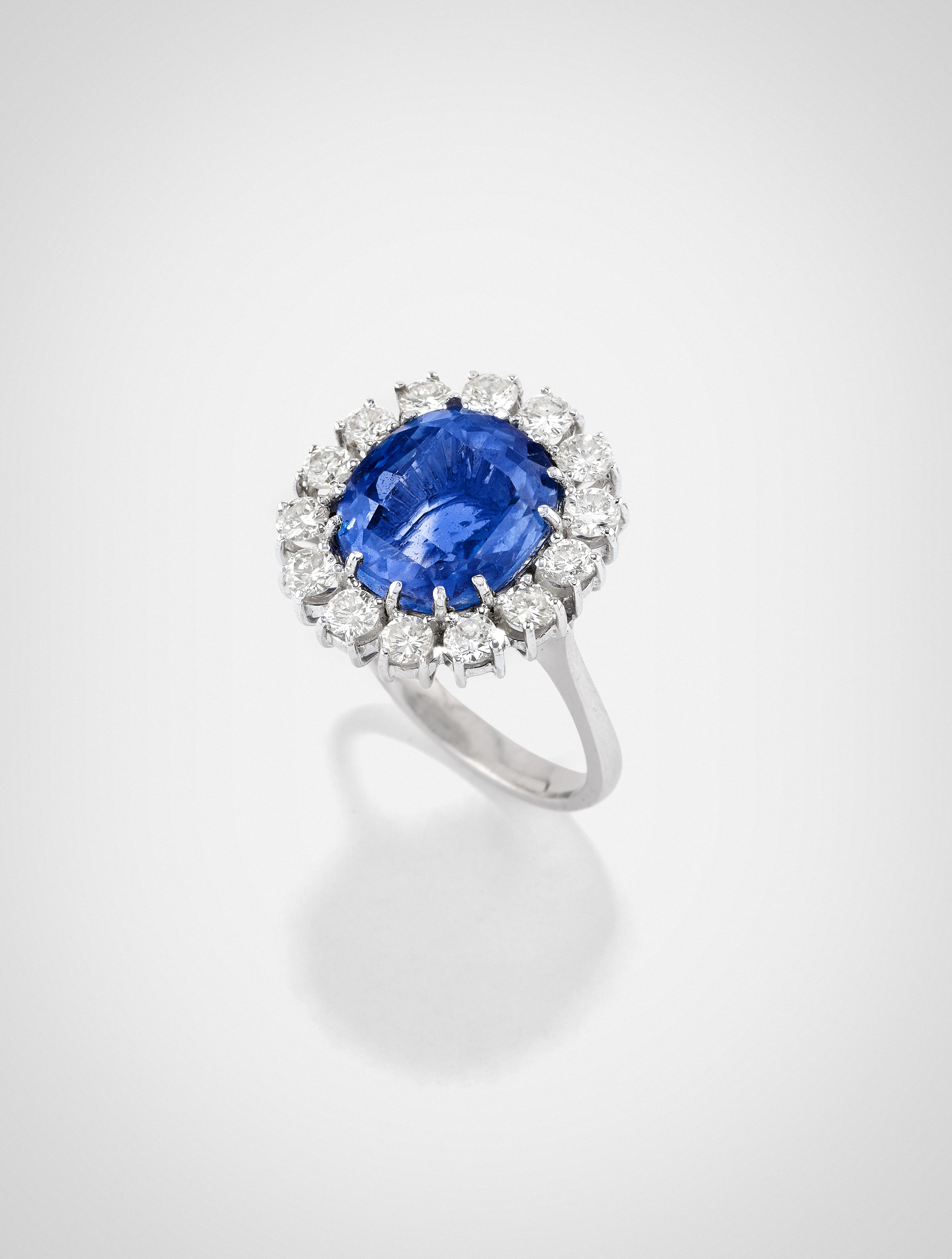Anello con Zaffiro