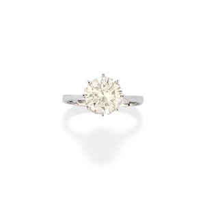 Anello con diamante