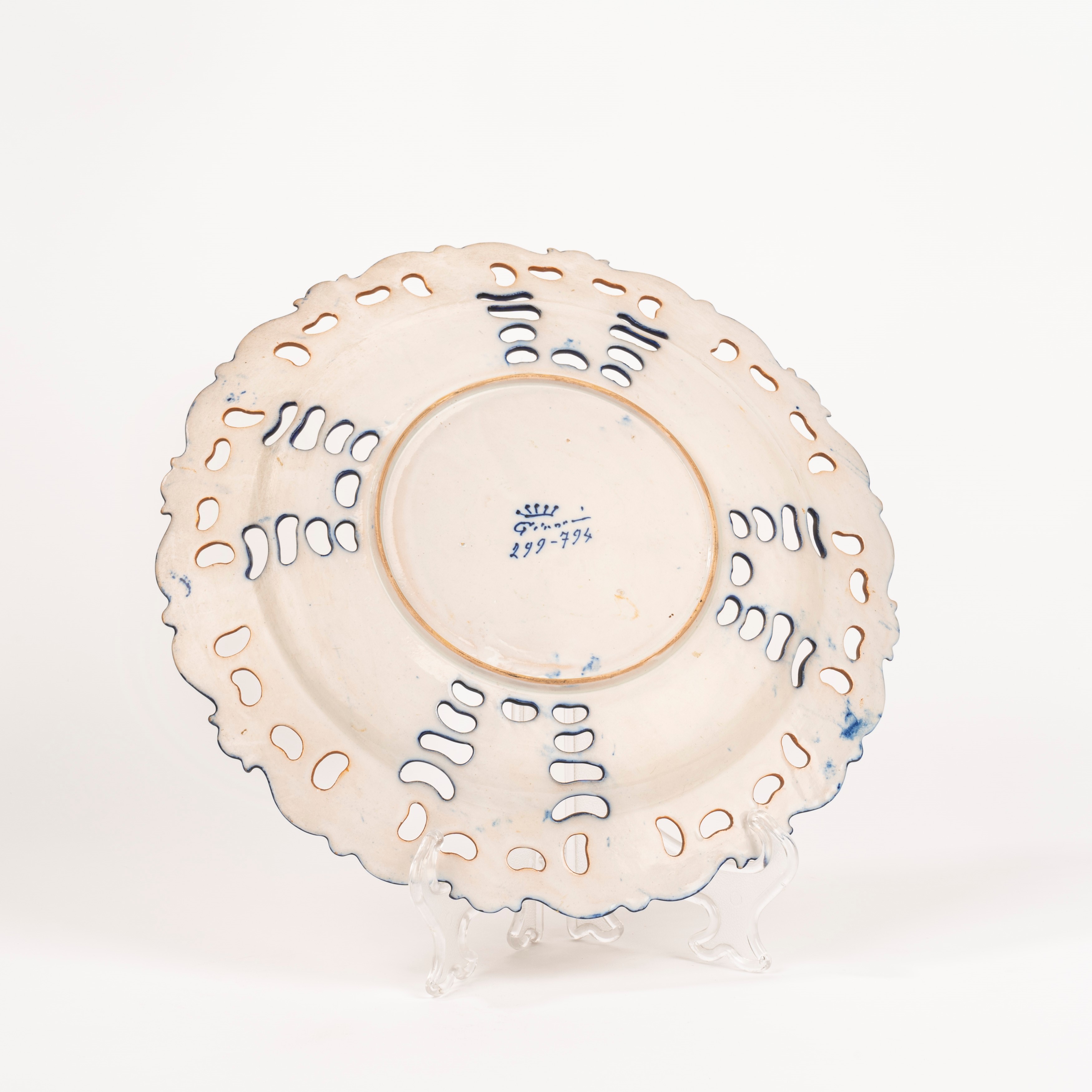 Piatto in Maiolica Lavorato a Traforo, Ginori, Fine Secolo XIX