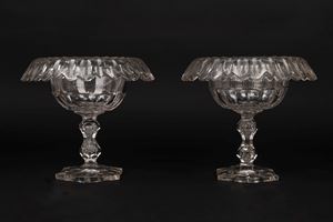 Coppia di alzatine in cristallo, fine secolo XIX - inizi secolo XX