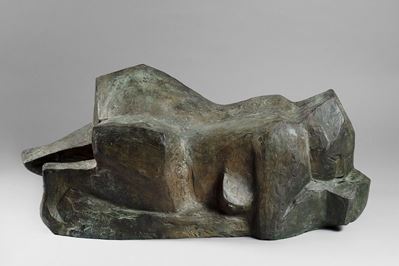 Figura n. 7, bronzo, 1945