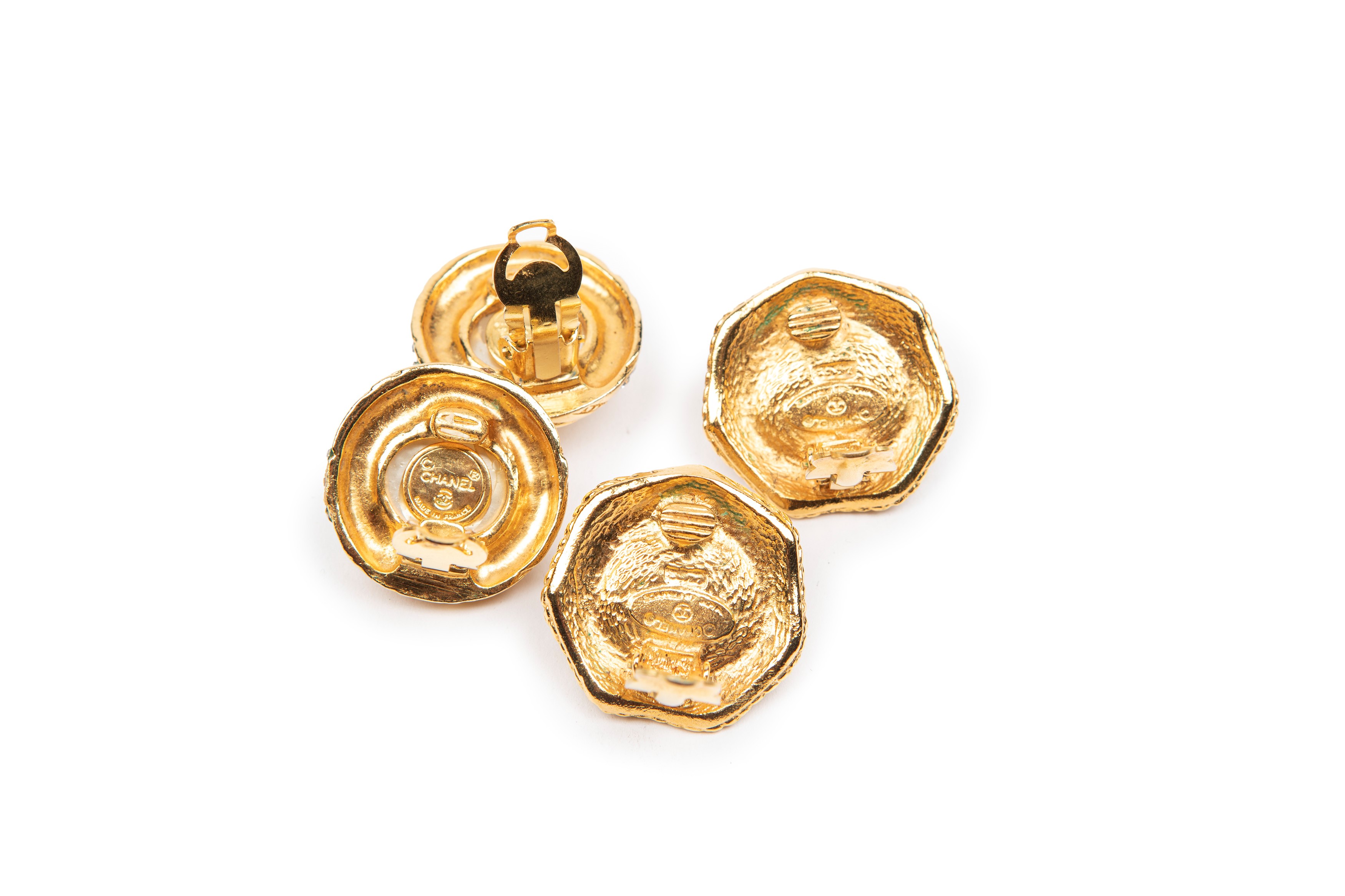 Chanel - Lotto Composto da Due Paia di Orecchini