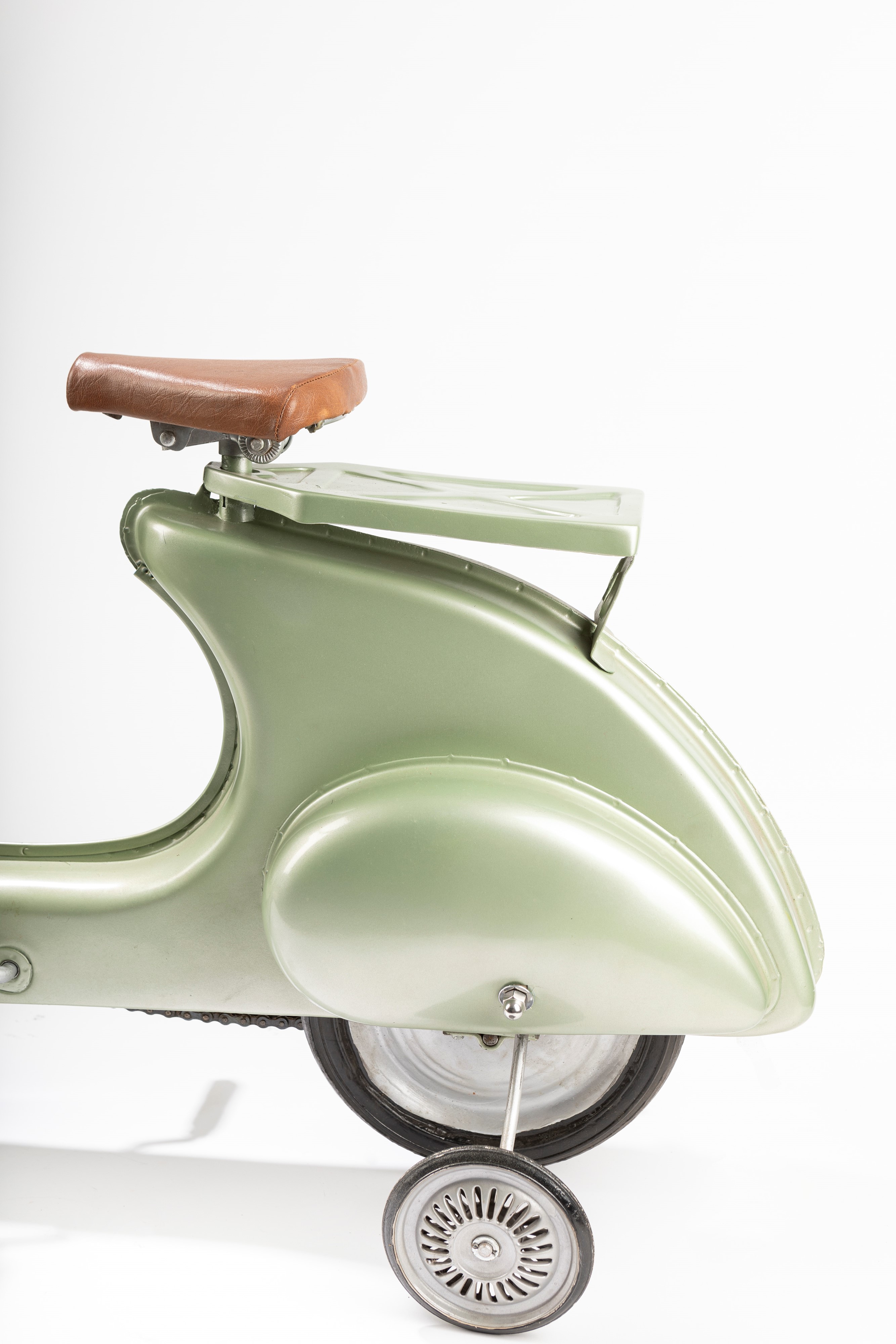 Pierre Gui - Vespa a Pedali