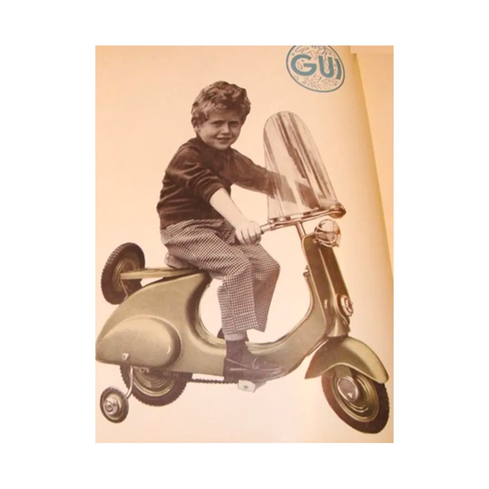 Pierre Gui - Vespa a Pedali