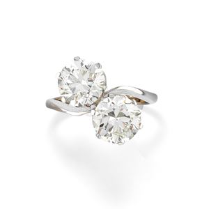 Anello con diamanti
