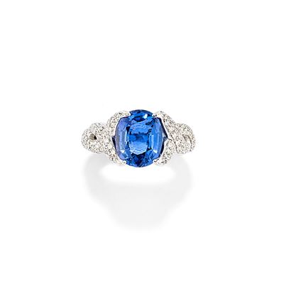 Anello con Zaffiro