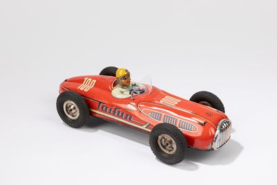 Auto da Corsa Taifun