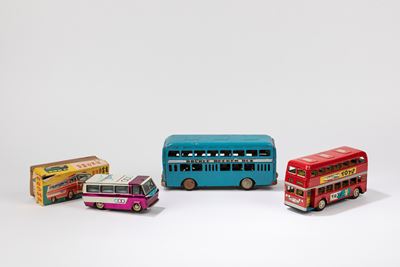 Tre Autobus Cinesi
