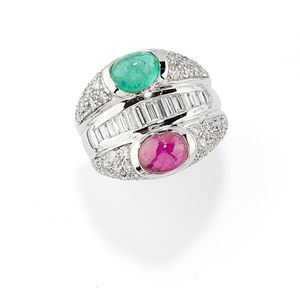 Anello in oro bianco 18K