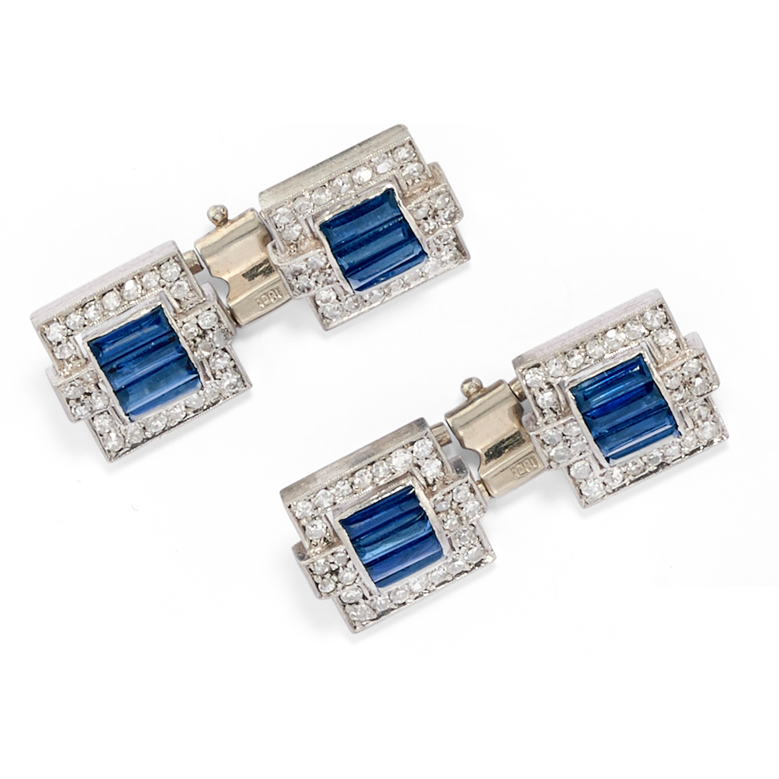 Set da Sparato e una Coppia di Polsini