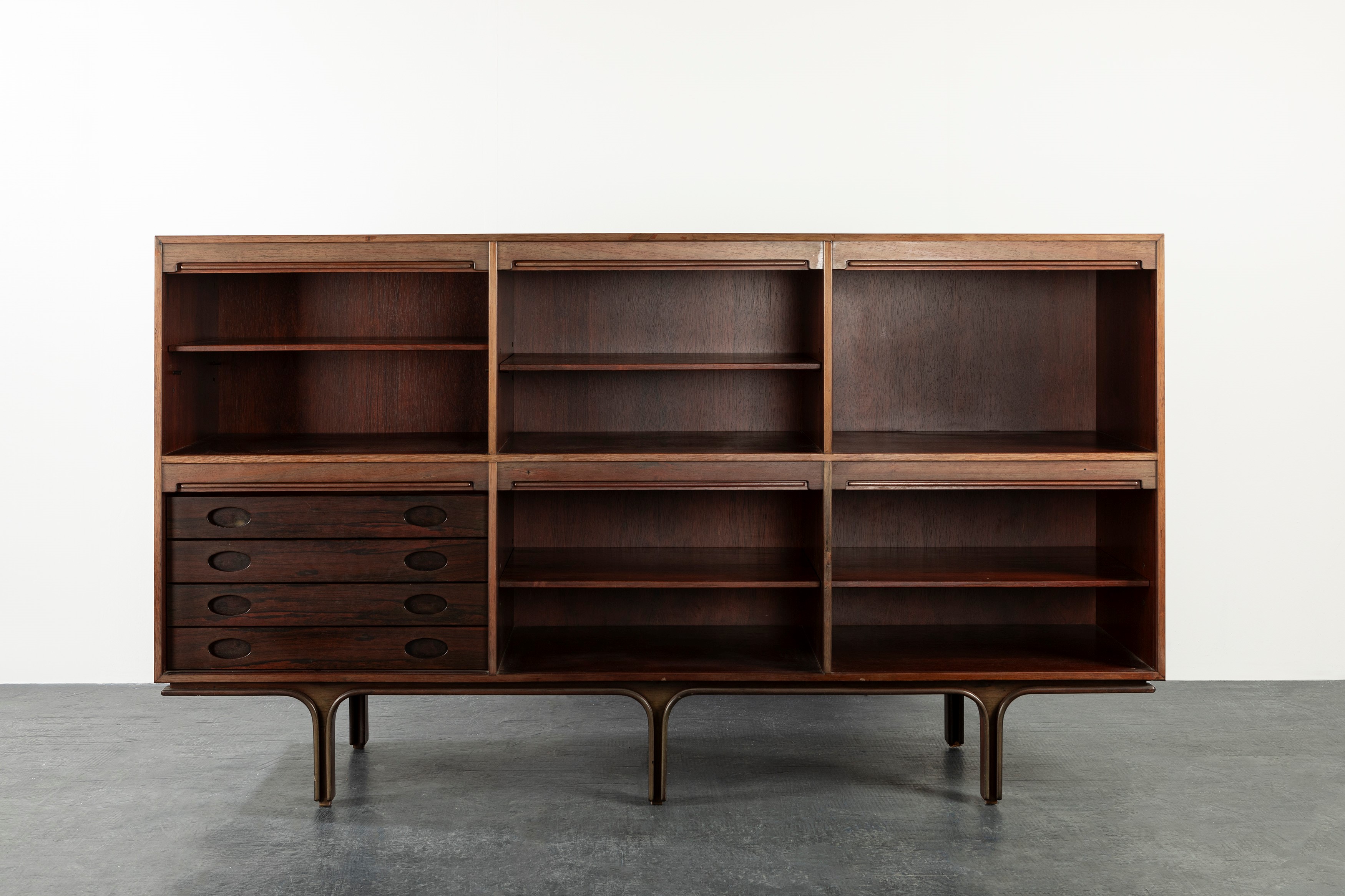 Gianfranco Frattini - Grande Mobile Credenza