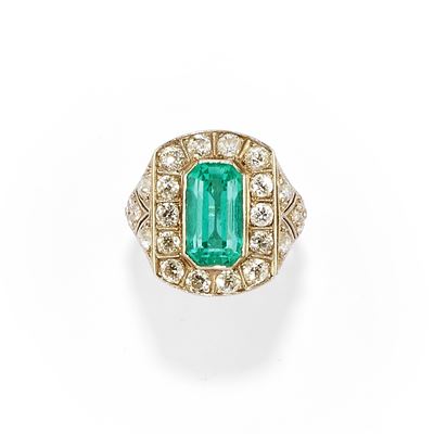 Anello con Smeraldo