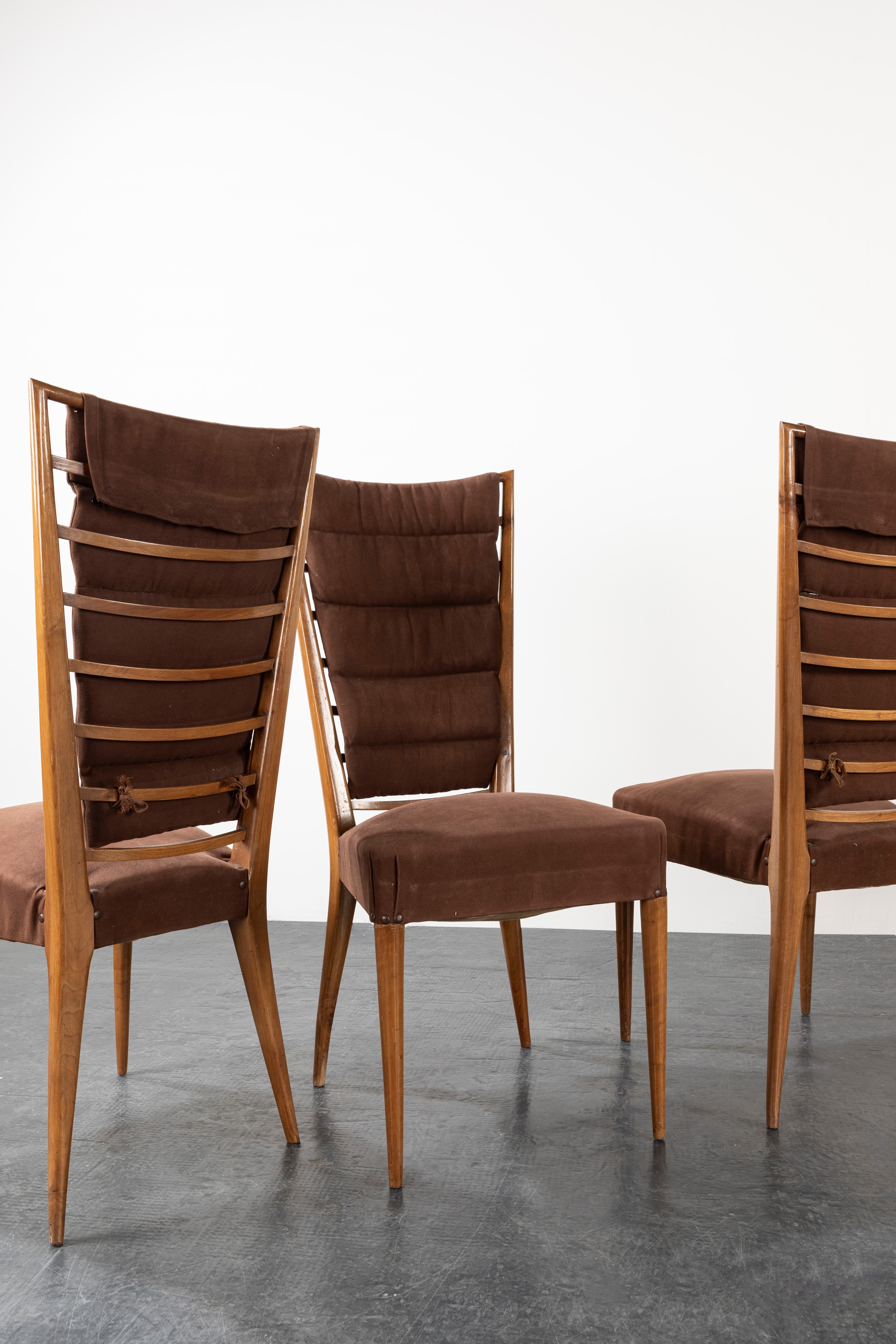 Gio Ponti - Mobili Vestiti