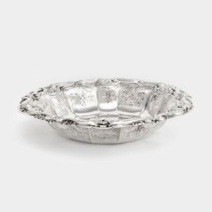 Piatto, Italia XX secolo in argento