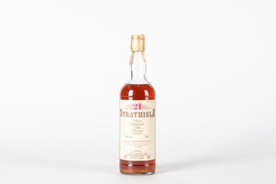 Strathisla 21 Years Old, Highland Malt Whisky di Gordon & MacPhail
