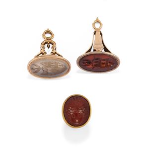 Tre sigilli con stemmi araldici