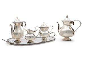Servizio da tè e caffè con vassoio