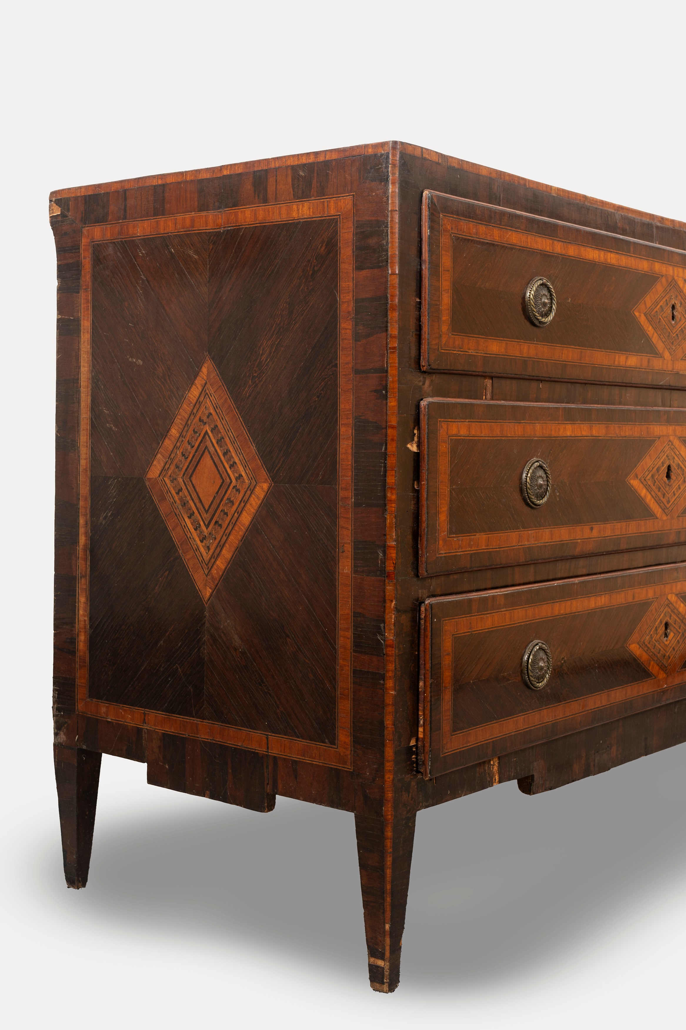 Commode Luigi XVI, Secolo XVIII