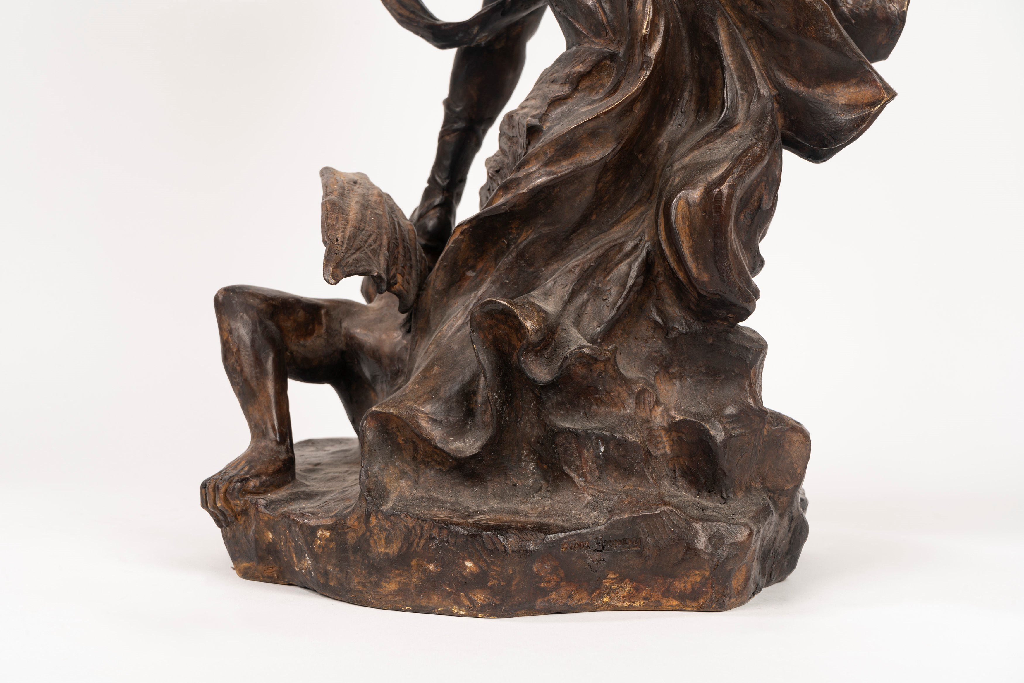 Scultura in Bronzo Raffigurante Arcangelo Michele, Secolo XIX